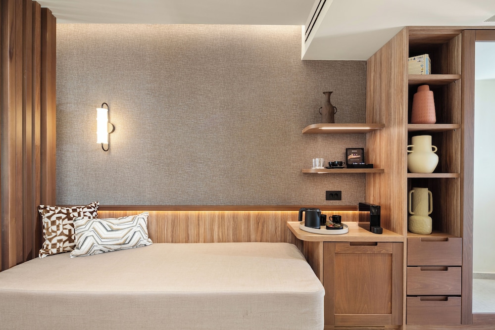 JUNIOR SUITE DELUXE