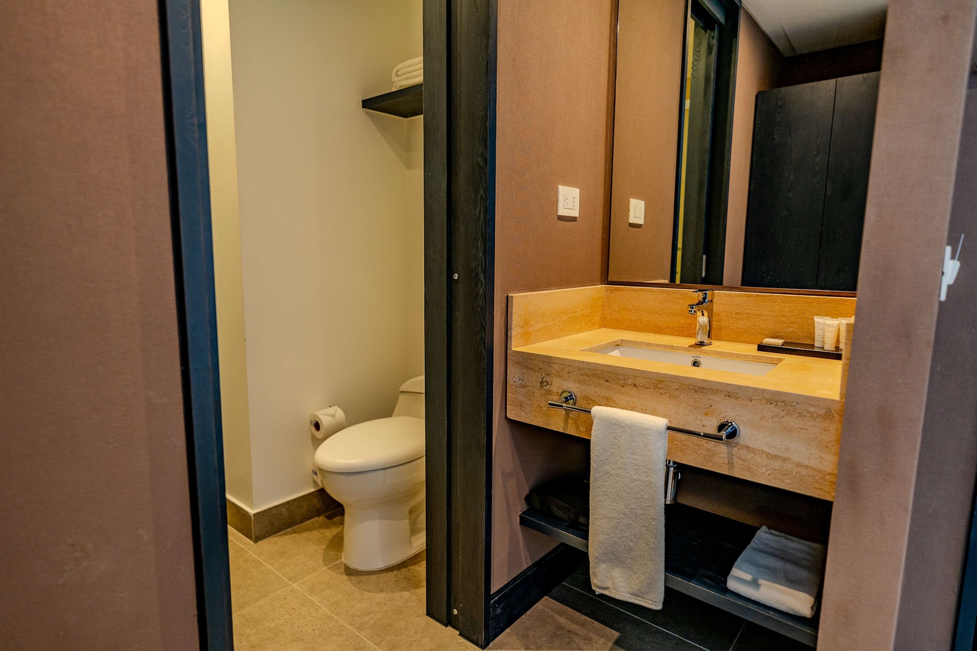 غرفة بزنس بسرير كوين لذوي الإعاقة، Hampton by Hilton Santiago Las Condes 6/9