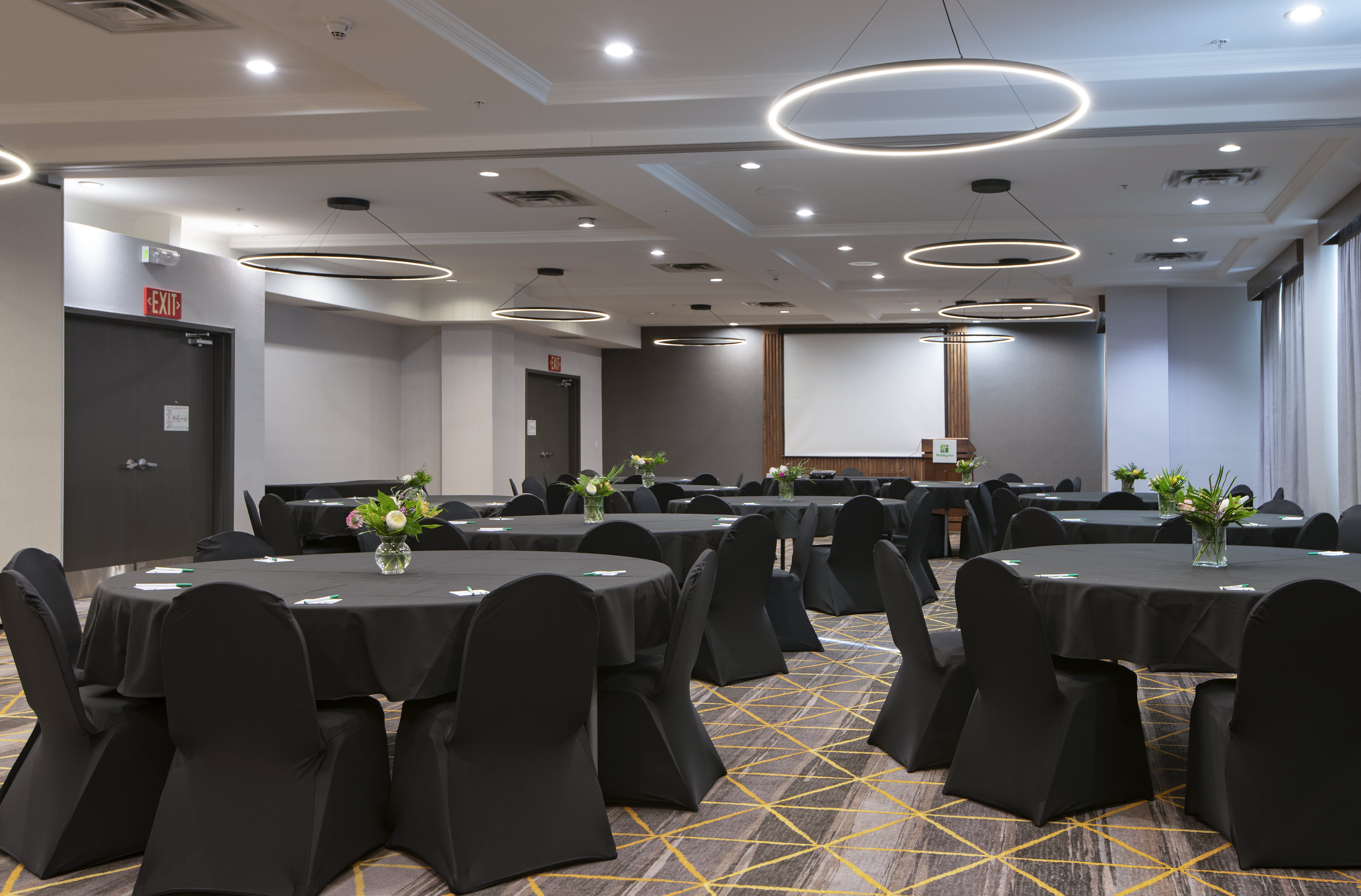 Holiday Inn Hotel Suites Kamloops 59/72