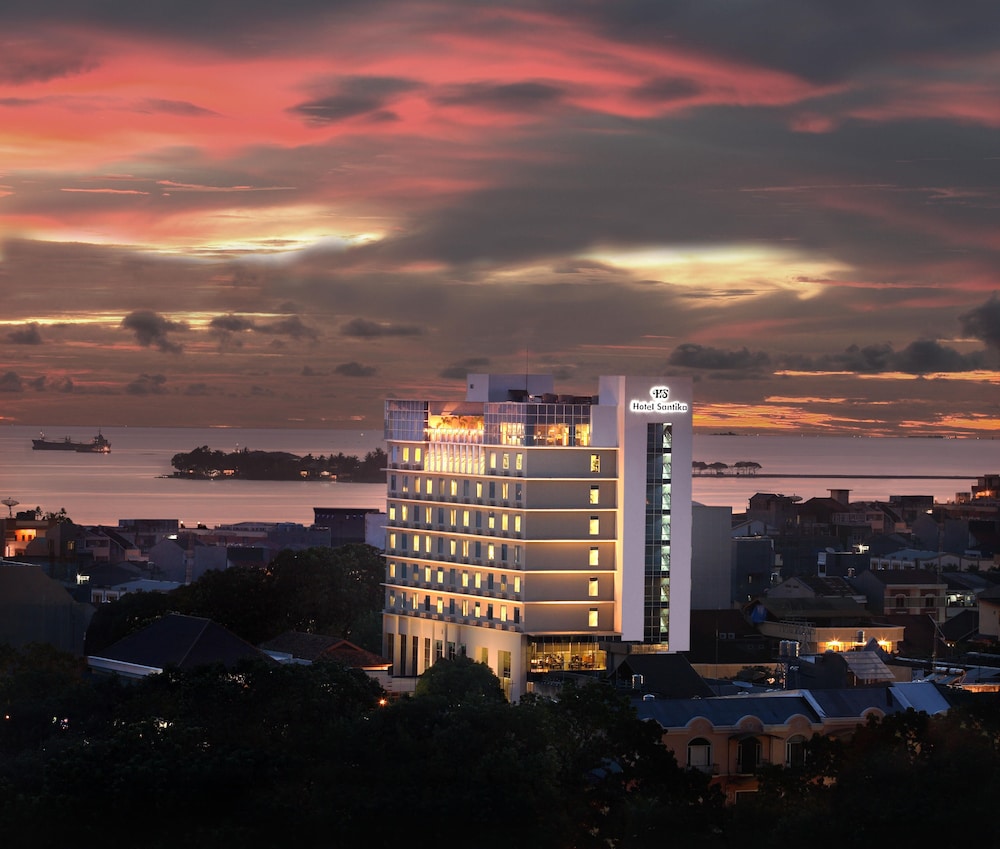 Hotel Santika Makassar 4/37