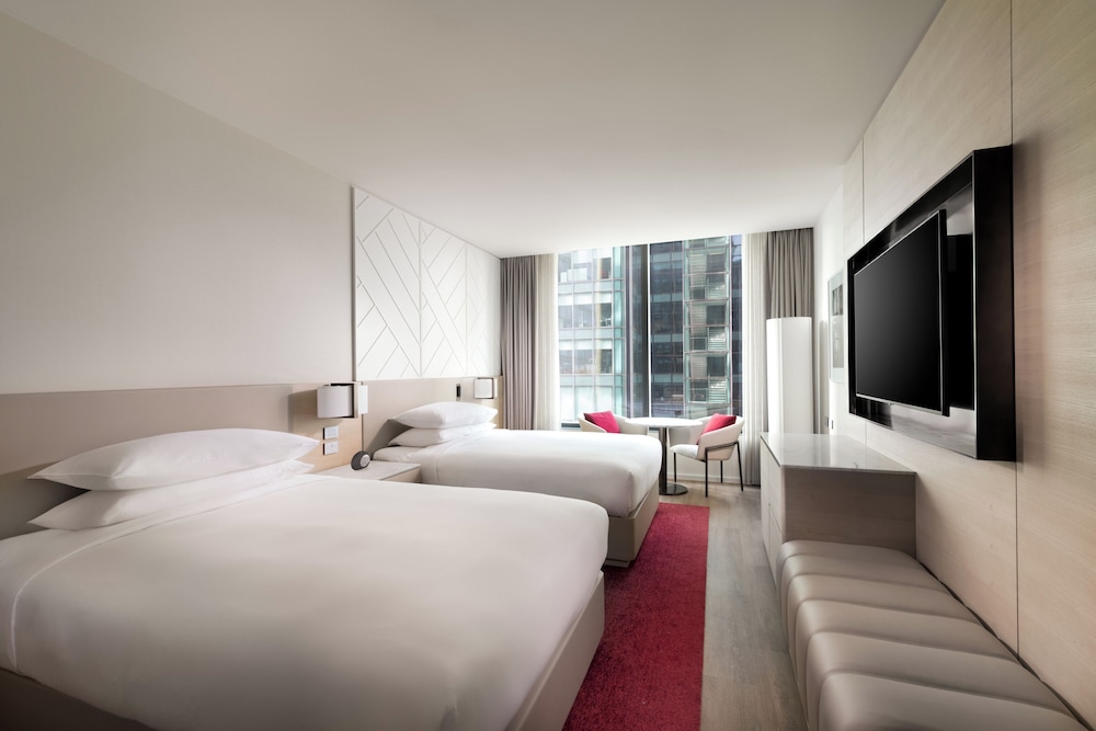SUPERIOR, 2 DOUBLE BEDS