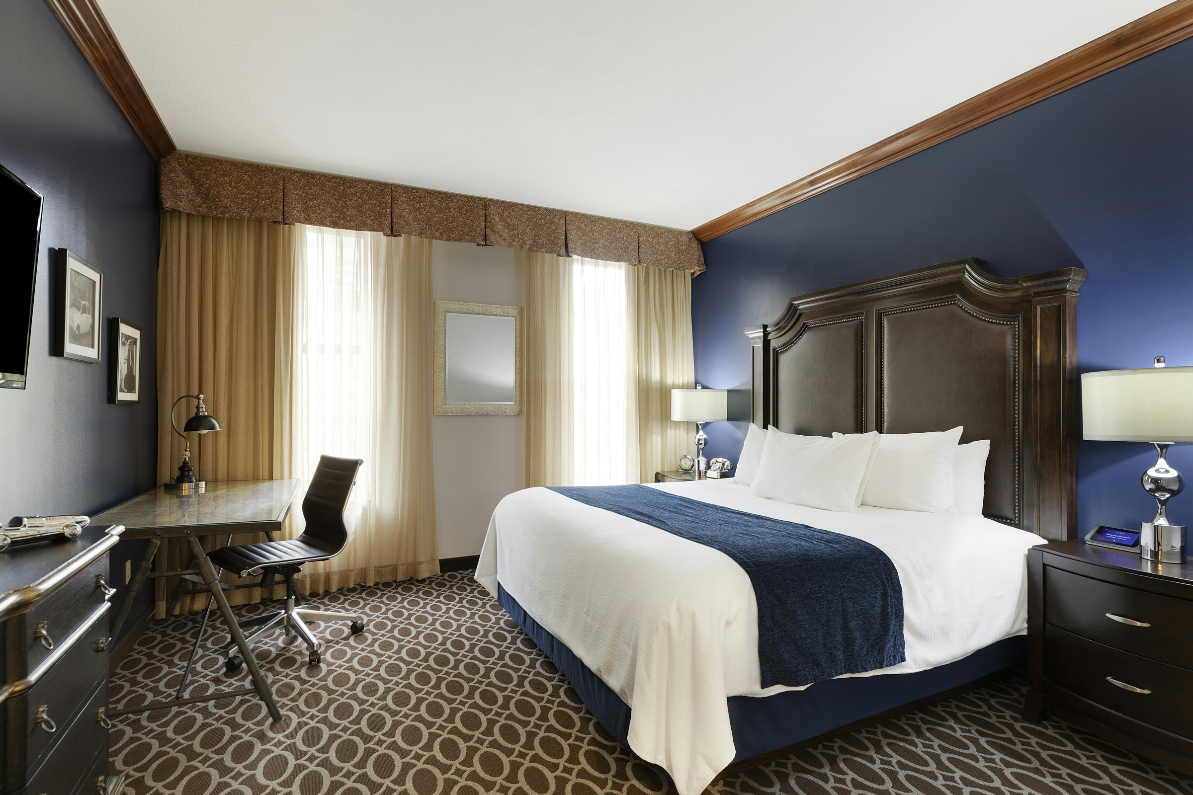 Des Lux Hotel 32/62