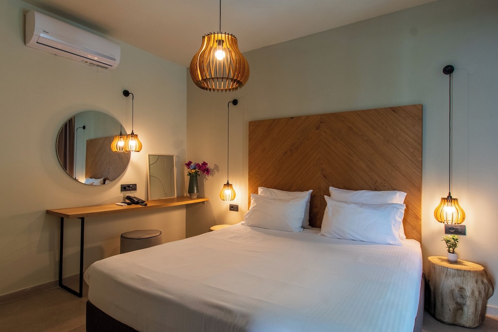 Malena Hotel and Suites - Adults Only by Omilos Hotels 14/50