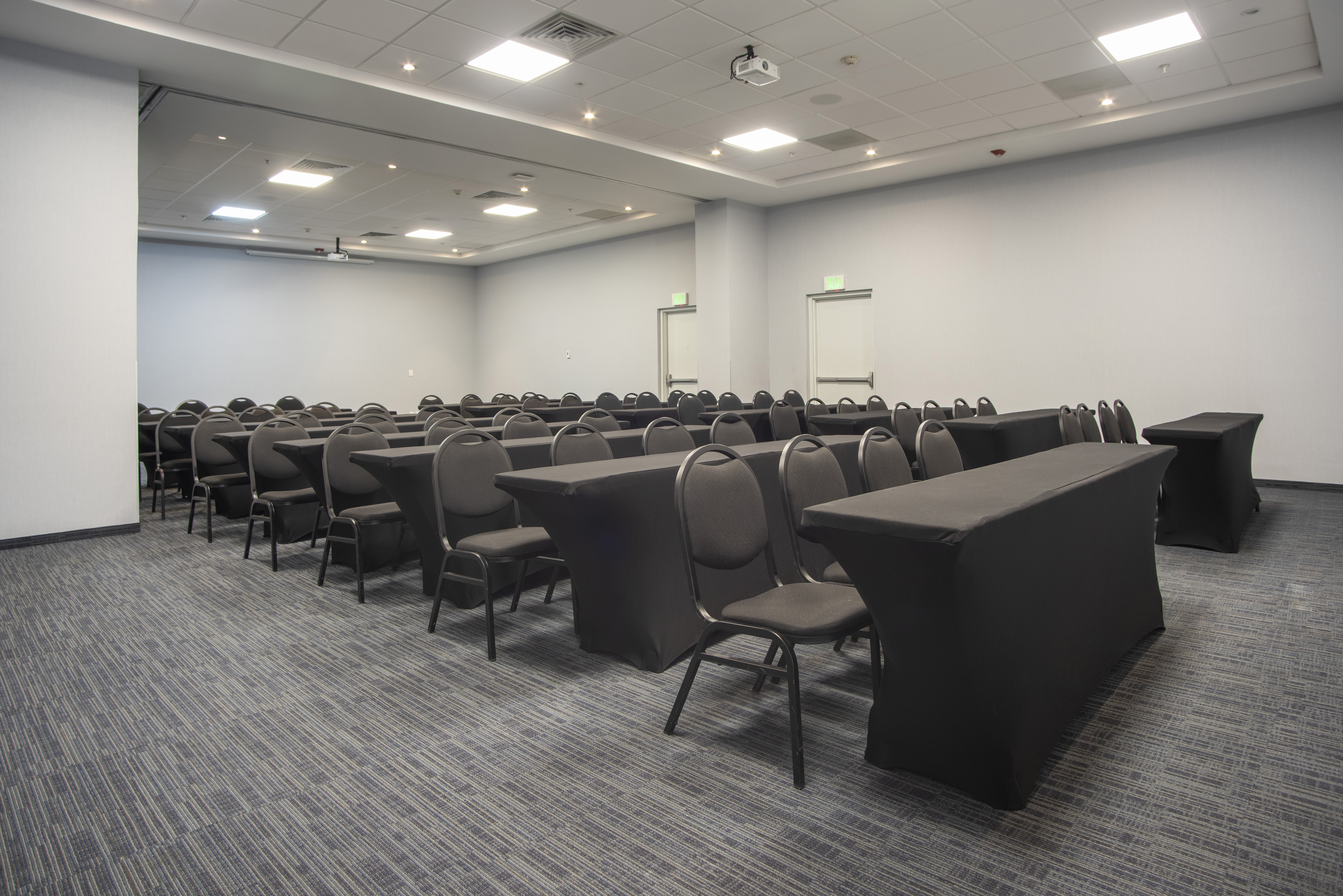 Holiday Inn Express Guadalajara Iteso 59/72