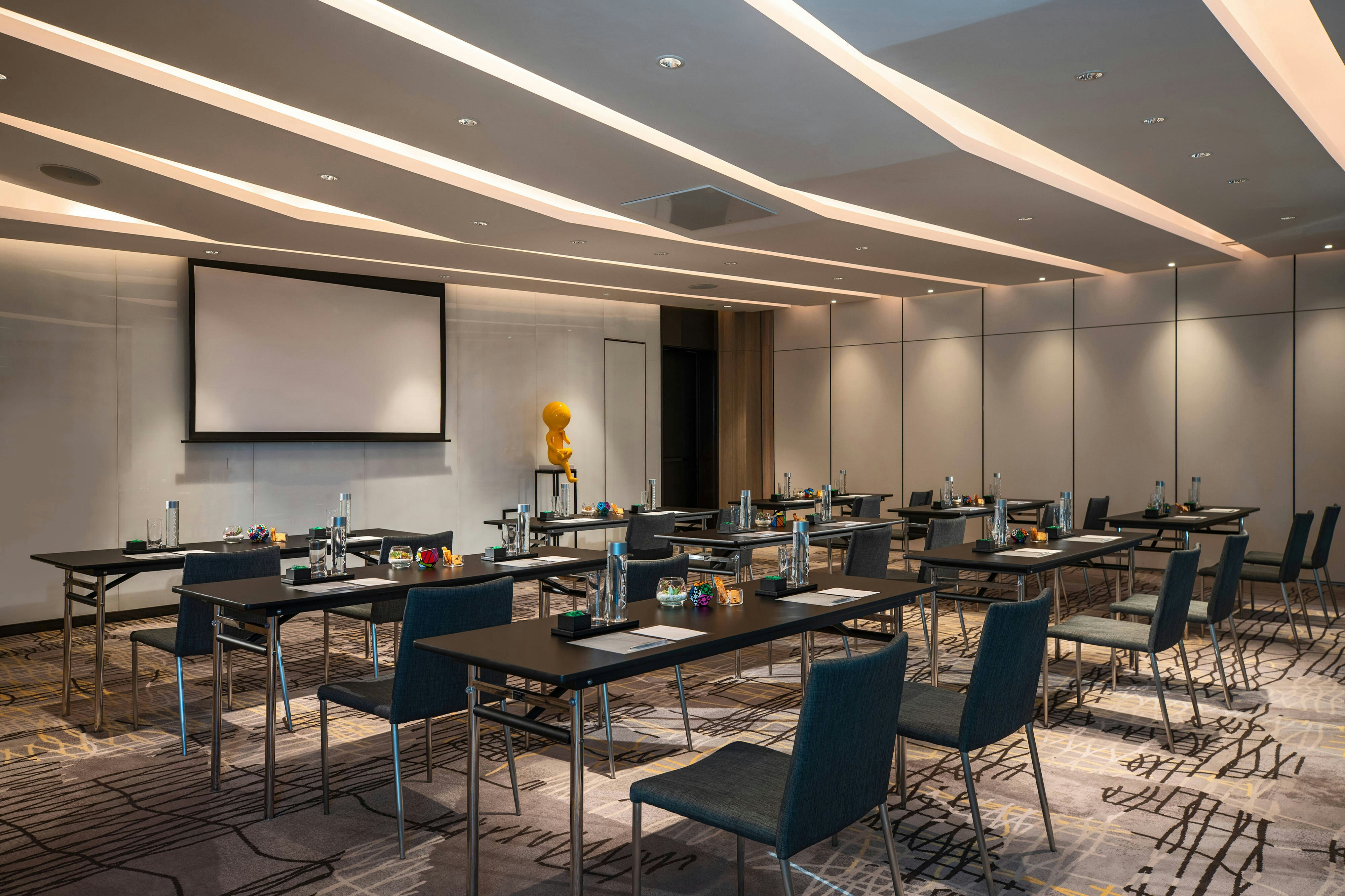 Renaissance Nanning Hotel 15/23