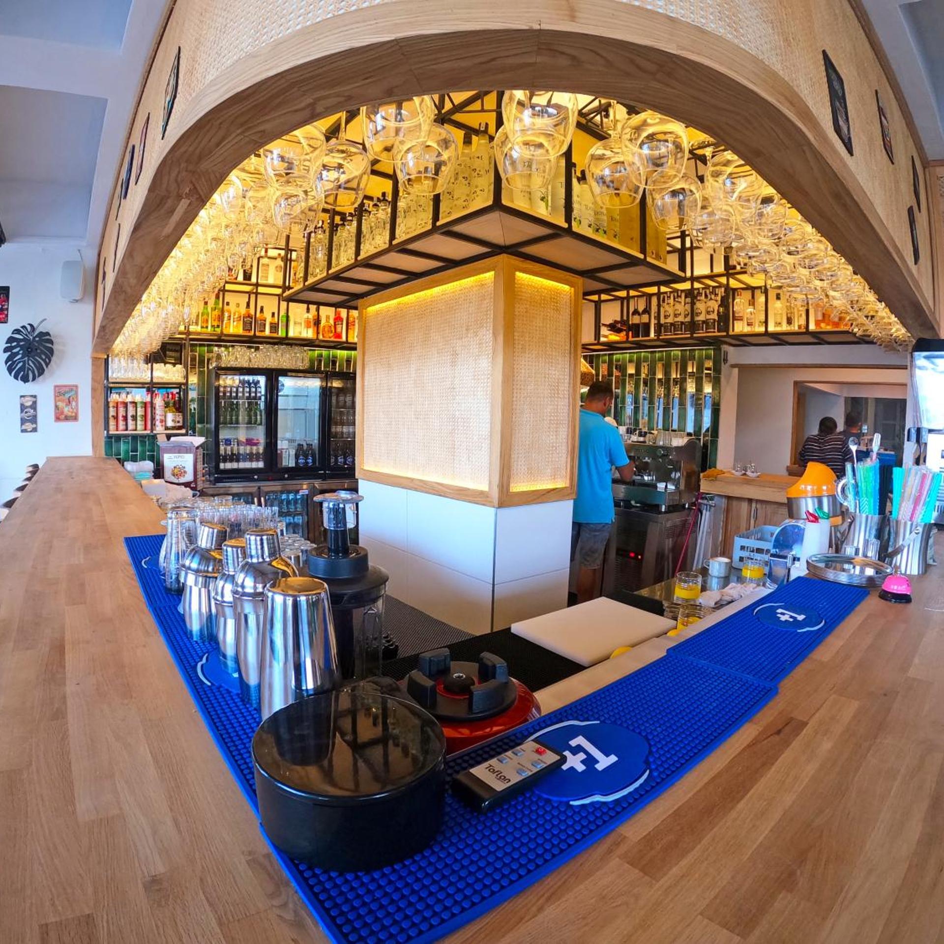 The New George & Dragon Beach Hotel 12/50