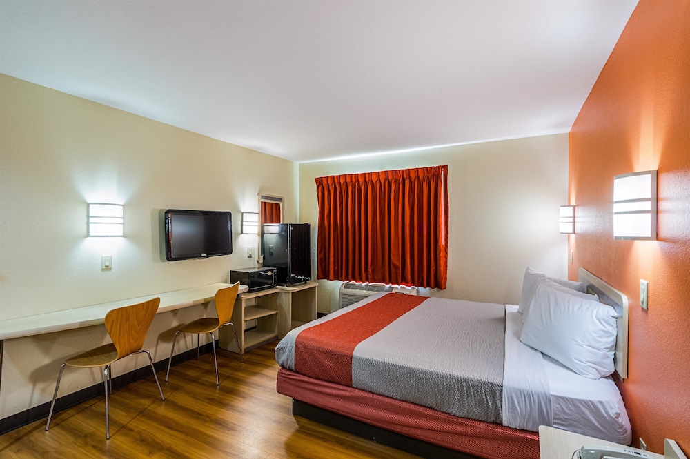 Motel6 Urbana, IL 14/44
