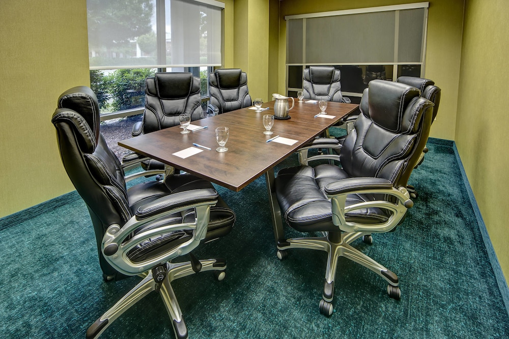 Springhill Suites Norfolk Old Dominion University 40/42