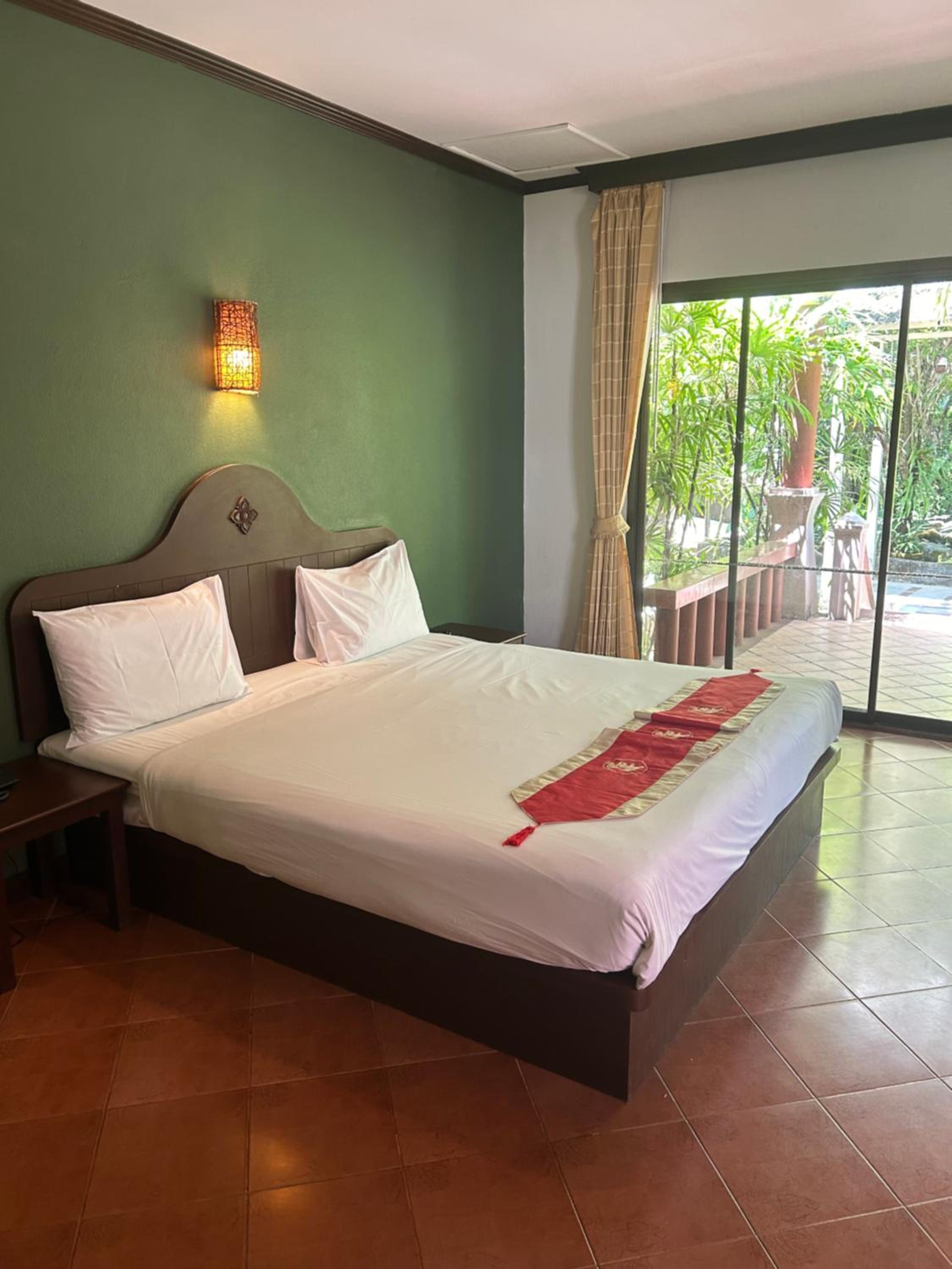 Deluxe, Bungalow, Garden View