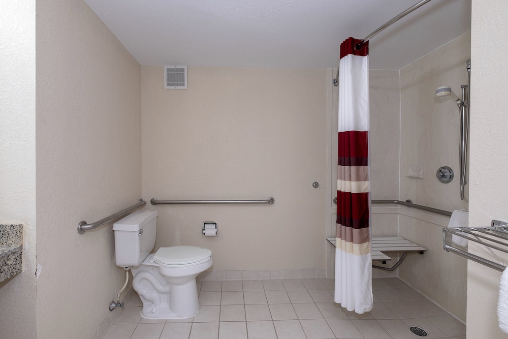 Red Roof Inn Prattville 10/42