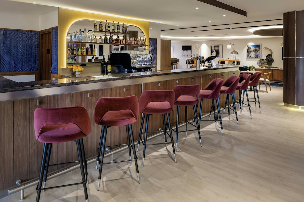 AC Hotel Saint-Julien-en-Genevois 37/48