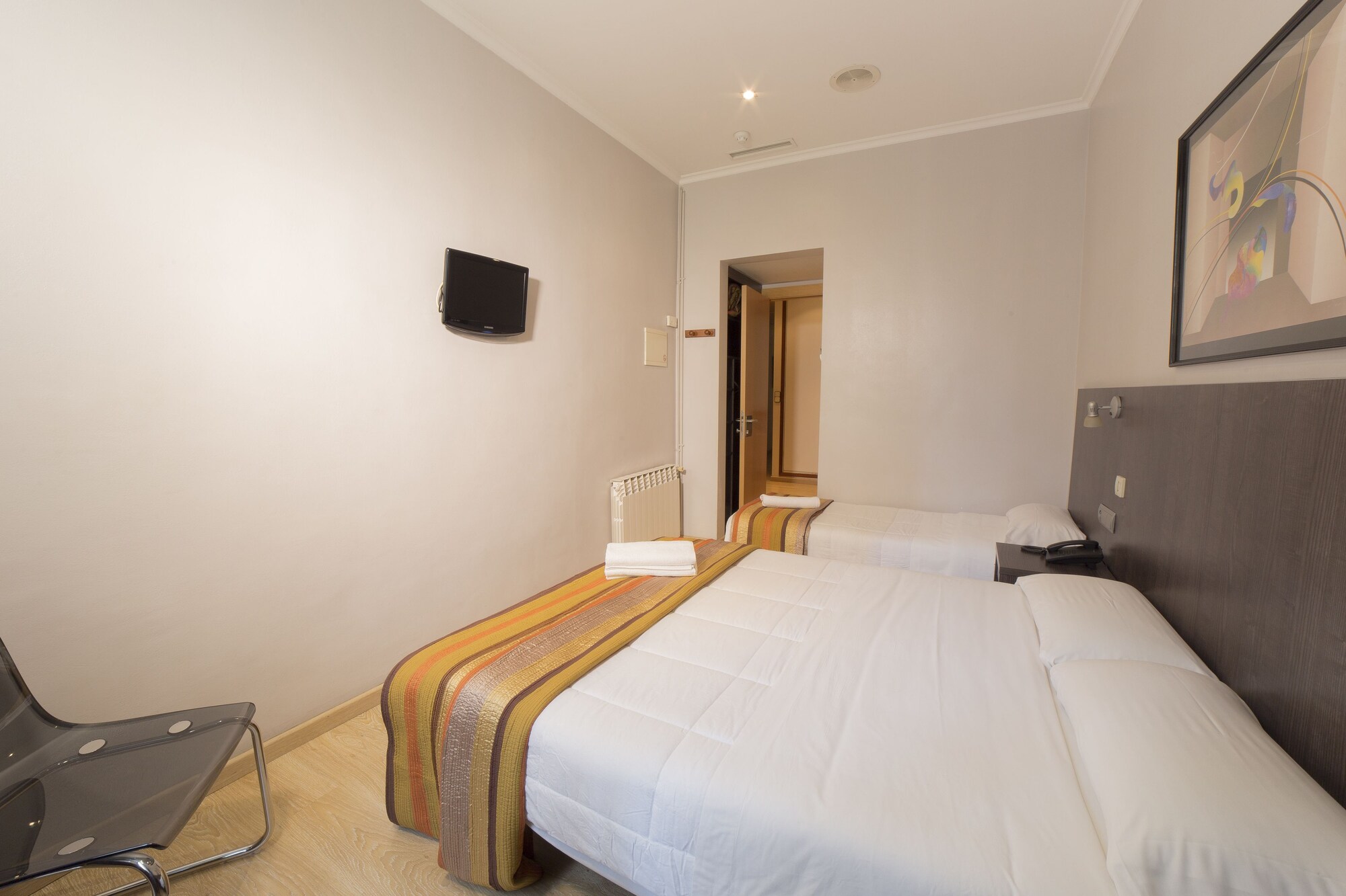 BASIC, TRIPLE, 1 DOUBLE AND 1 SINGLE BED