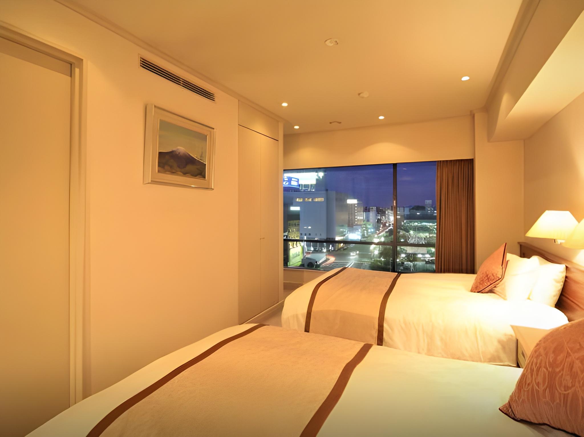 Semi Room, Garden, Suite, 2 Semi Double Beds