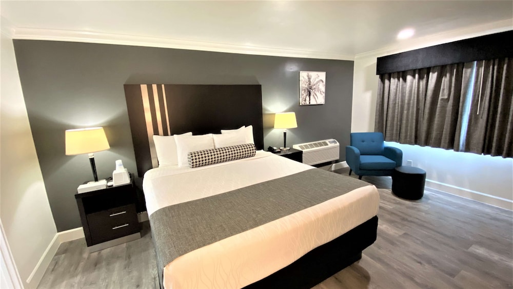 Best Western Park Crest Inn 8/42