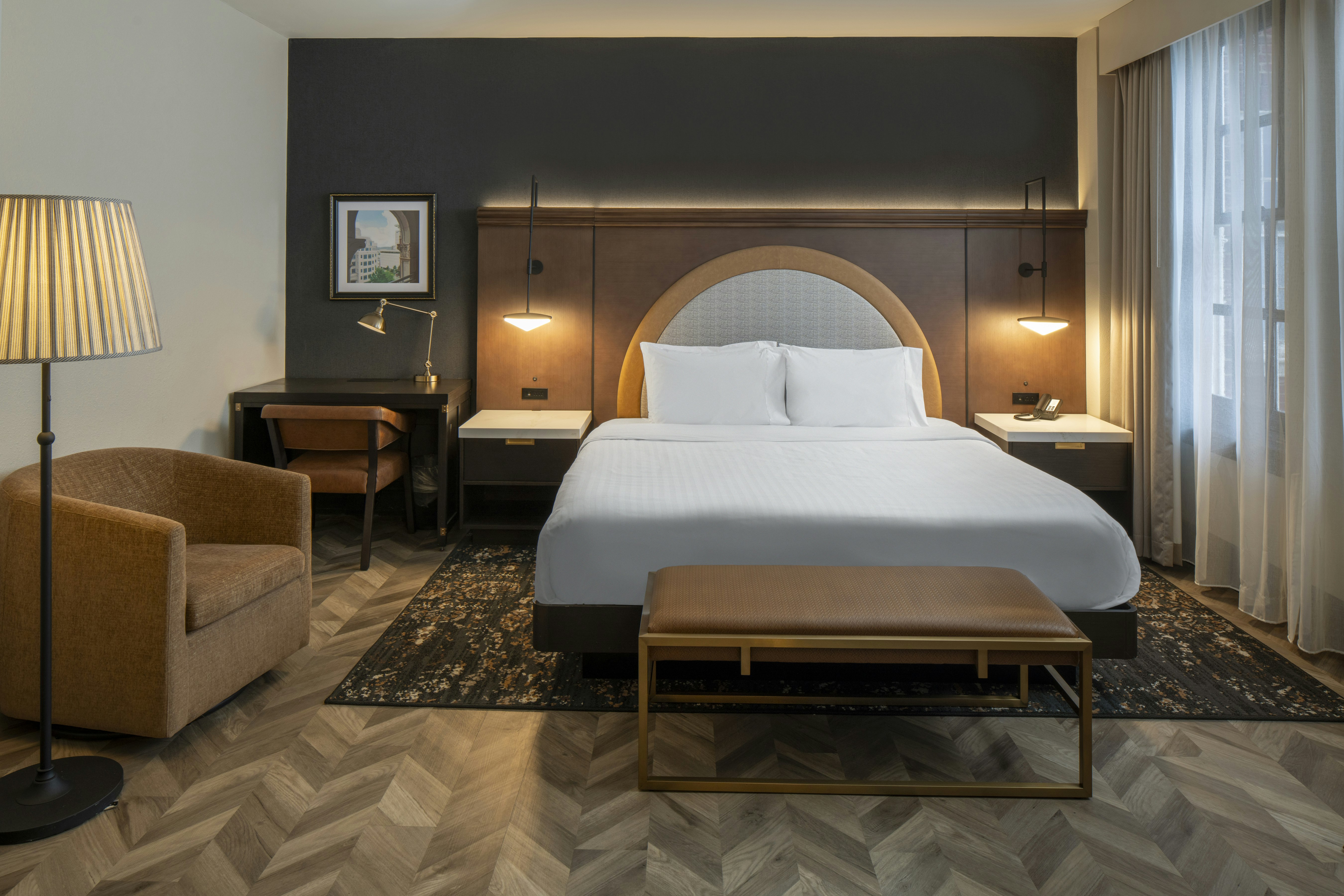 ROOM, KING BED, ACCESSIBLE