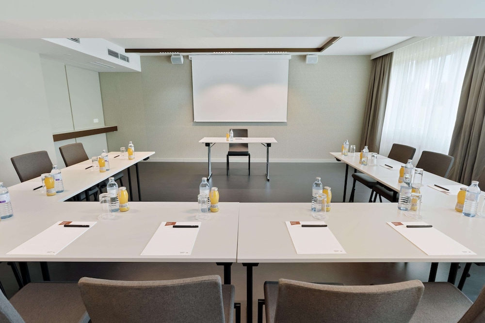 DoubleTree by Hilton Vienna Bosei 52/59