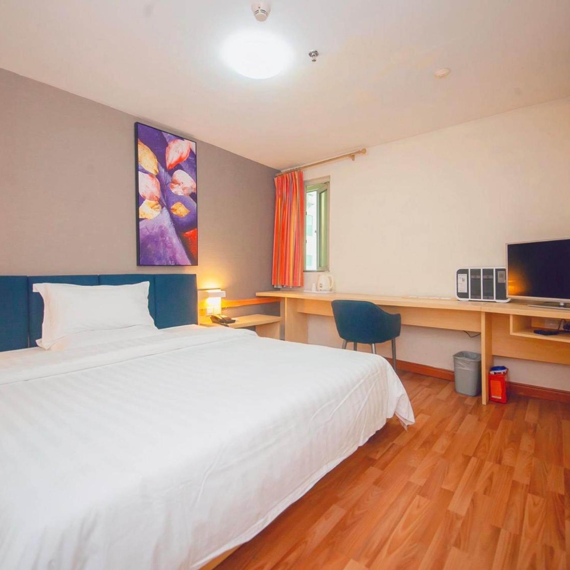 7 Days Inn Shenzhen Guomao Metro Station 8/36