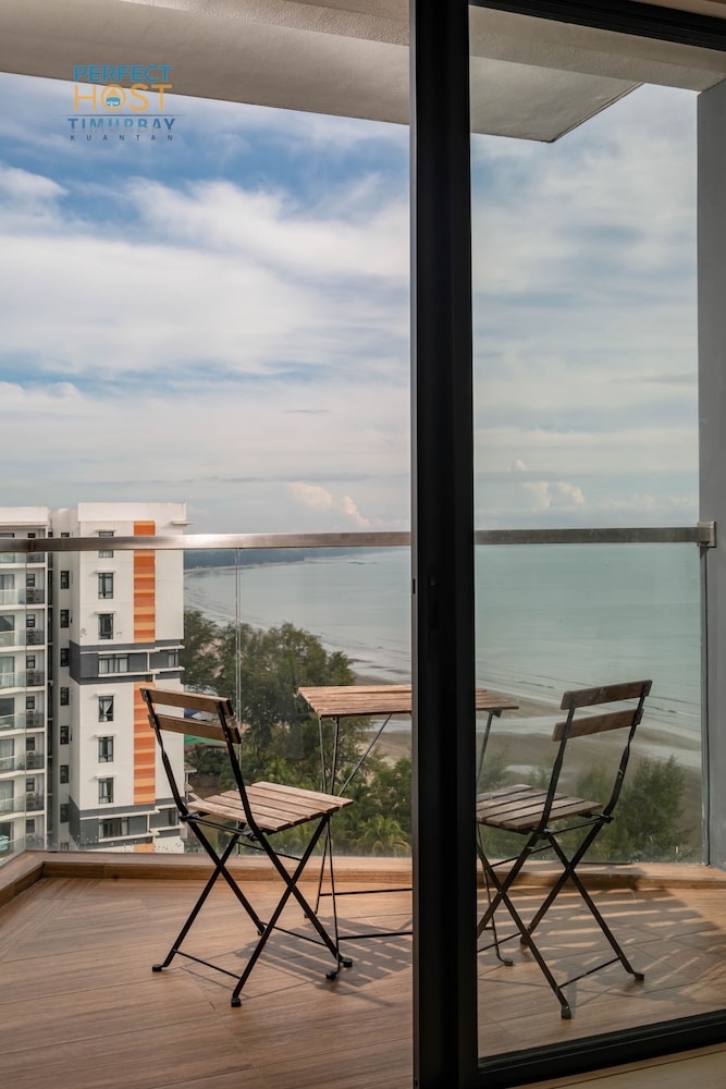 TIMUR BAY BEACHFRONT BY PERFECT HOST 45/50