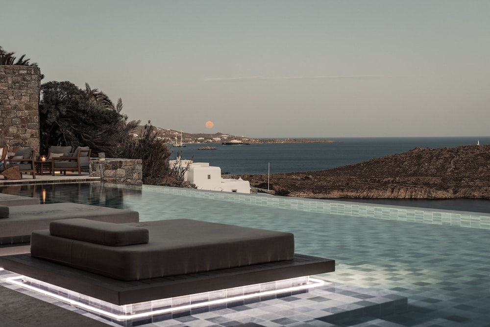 Enigma Mykonos Hideaway Suites 41/50