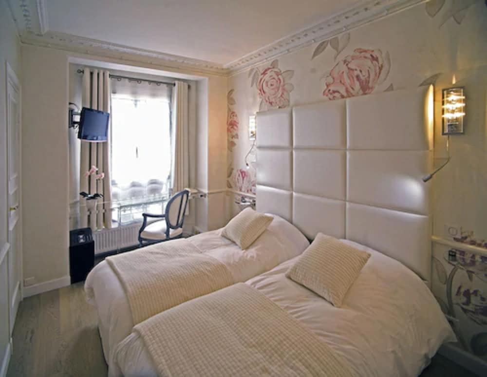 Hotel Gavarni 10/47