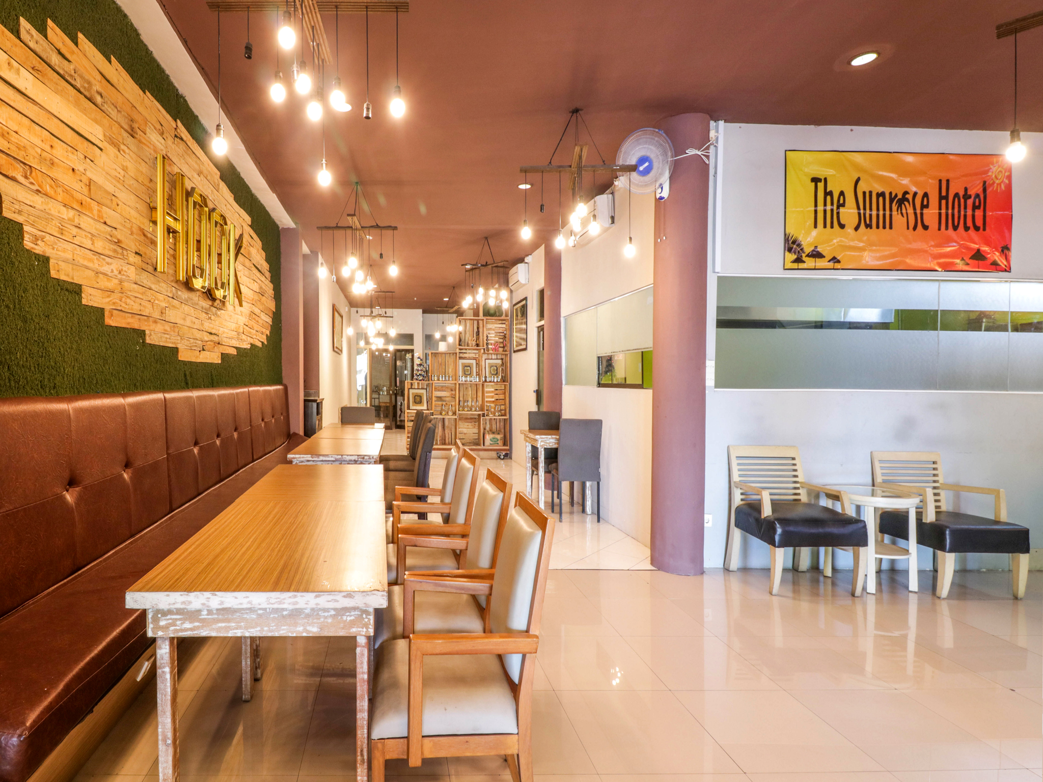 Oyo Flagship 2253 The Sunrise Sanur (Ex. Oyo 2253 The Sunrise Sanur) 54/56