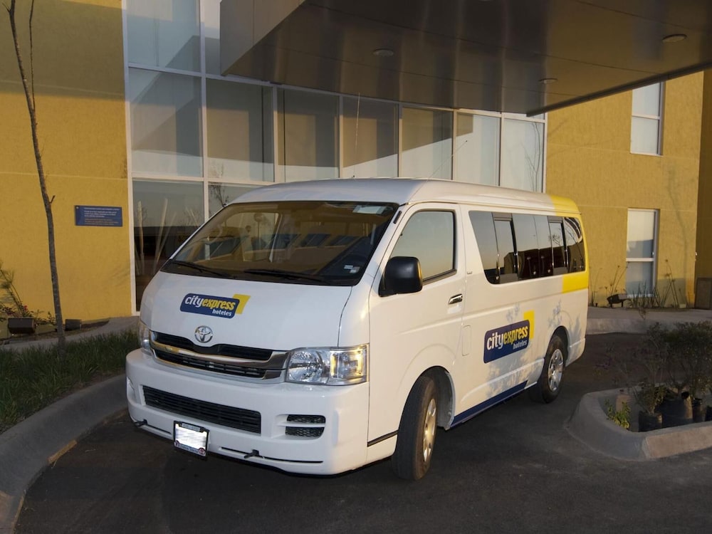 City Express Suites by Marriott Silao Aeropuerto 44/71