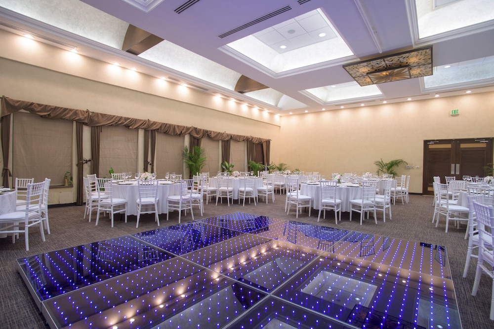 Villa La Estancia Beach Resort and Spa 20/50