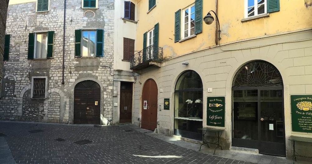 Logicasa Old City Como 46/50