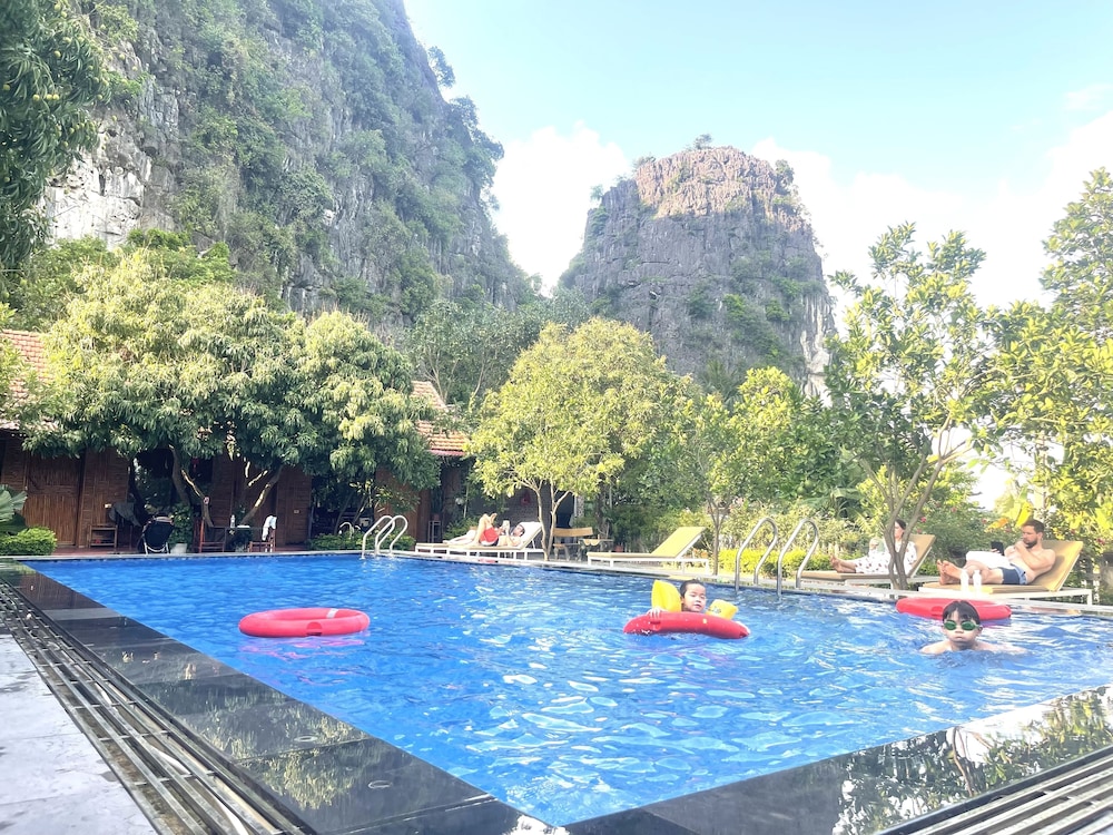 Tam Coc Ecofield Bungalow 28/50