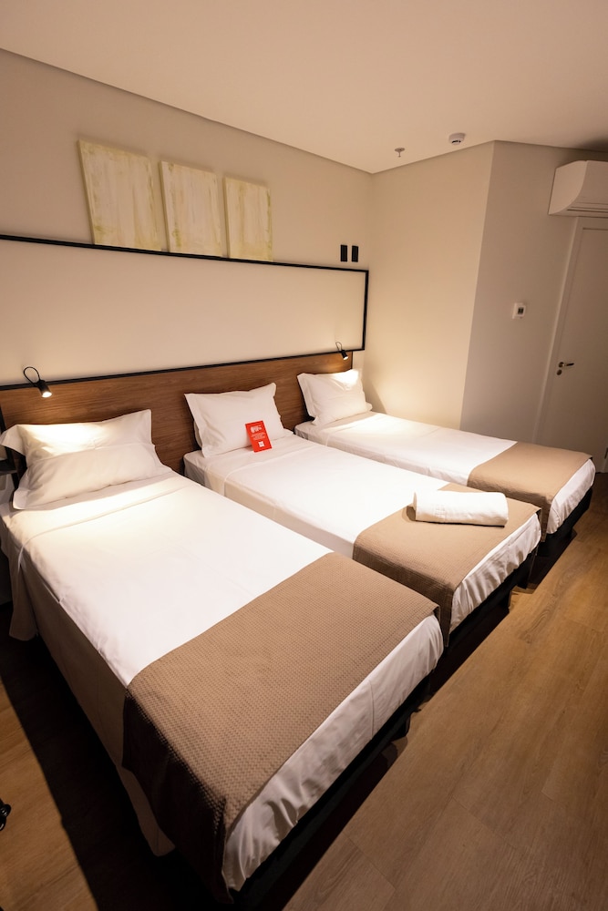 Ibis Votuporanga 16/42