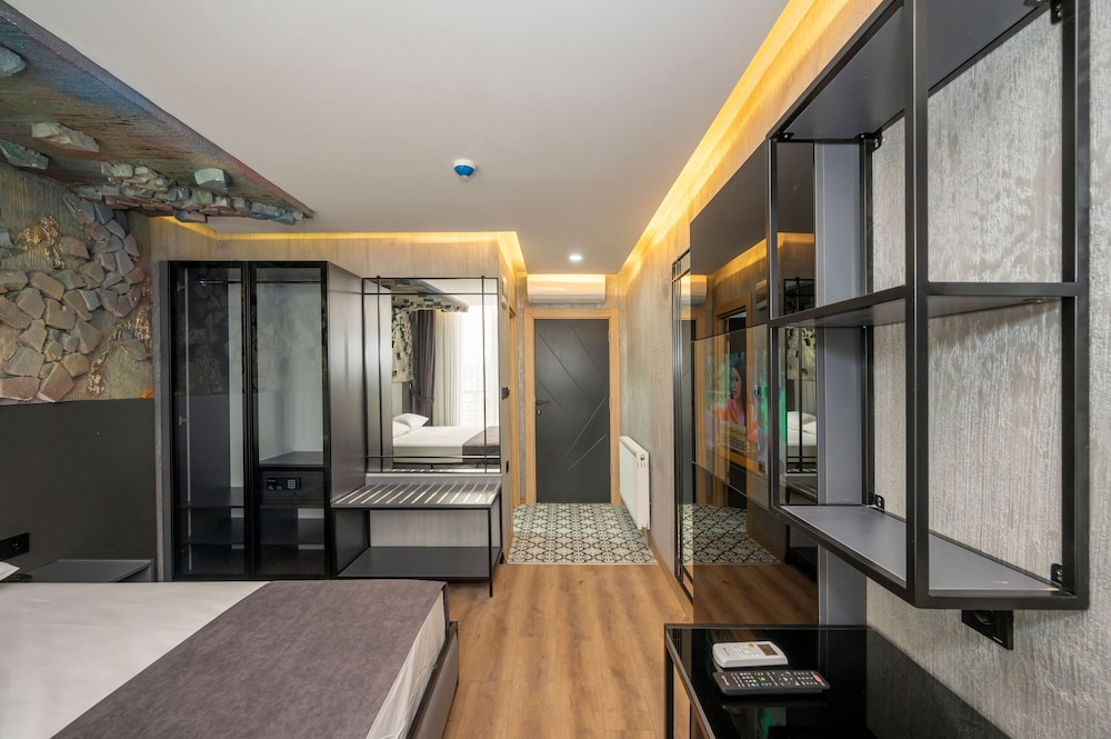 Continental Airport Hotel 43/49