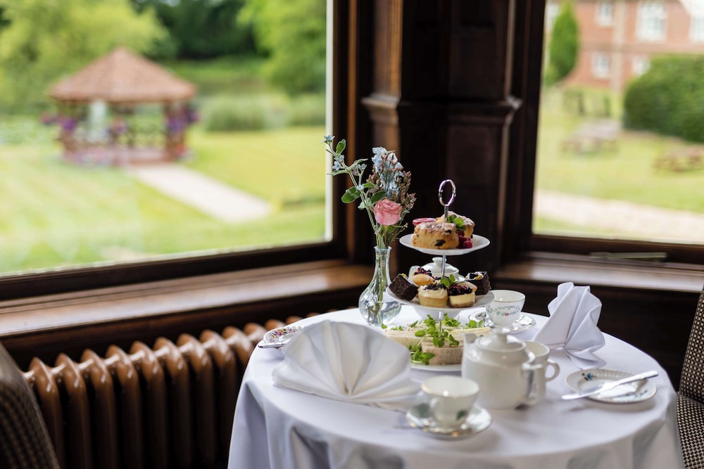 Albrighton Hall and Spa, a member of Radisson Individuals 57/73