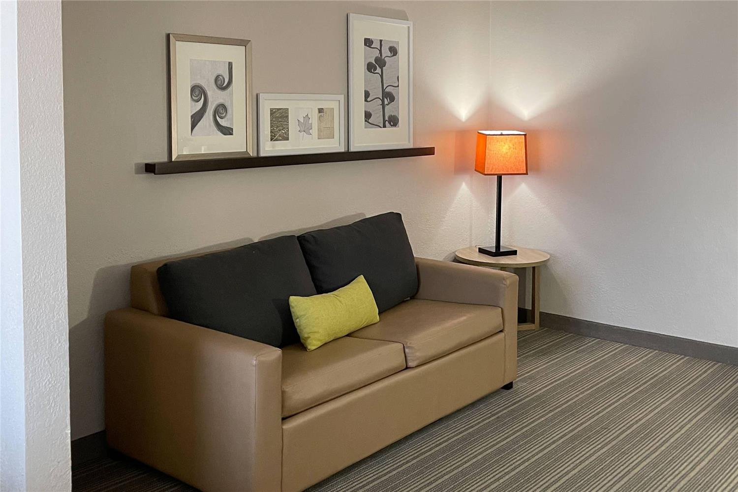 Country Inn & Suites by Radisson, Merrillville IN 25/35