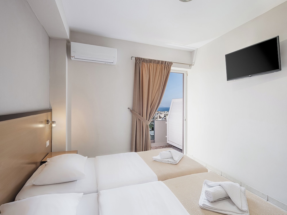 Theofilos Hotel 17/49