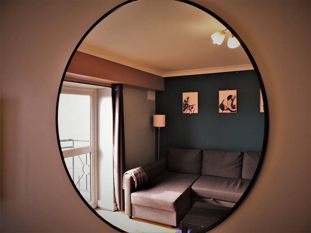 Drury Court Hotel 50/71