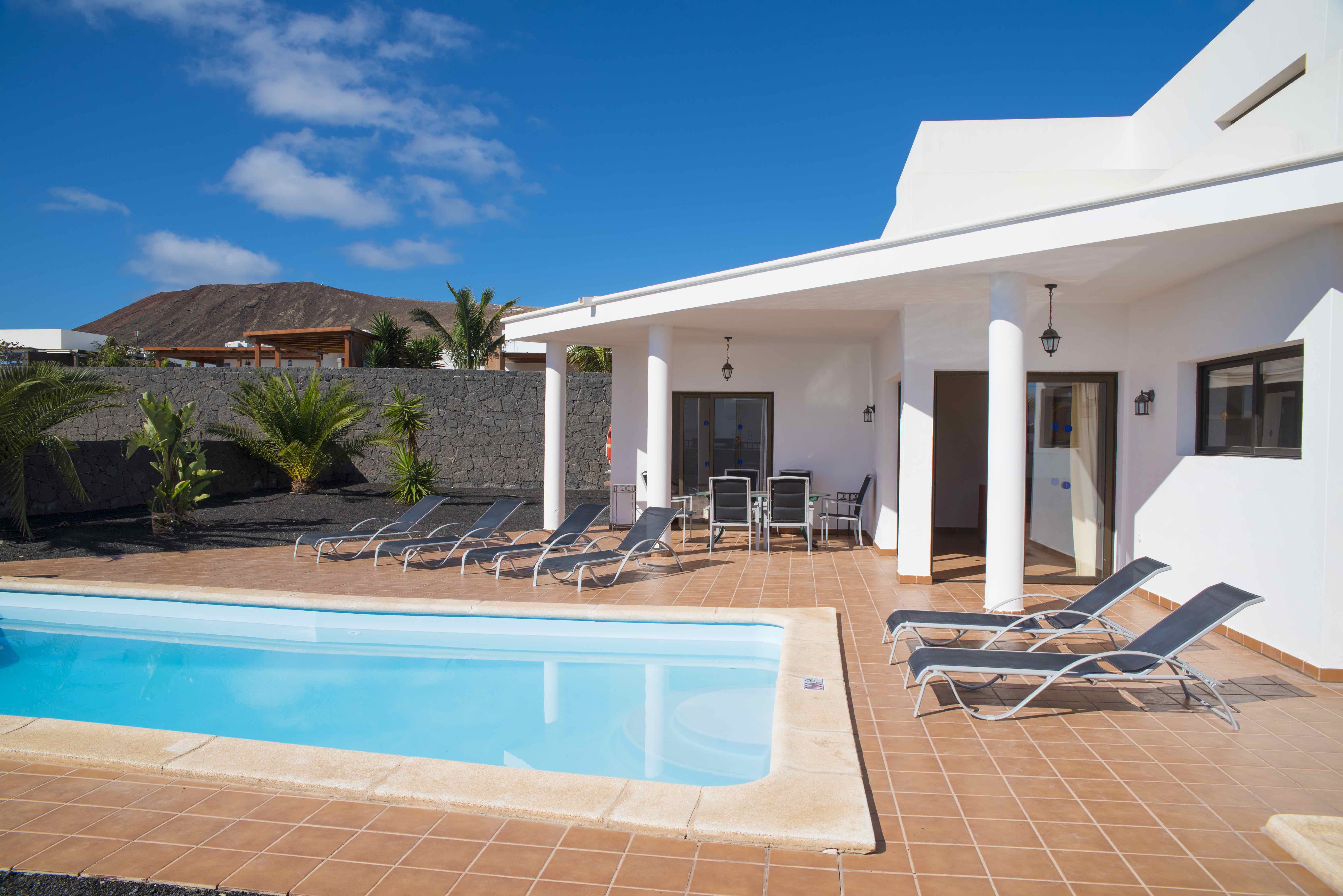 Villas Blancas 11/22