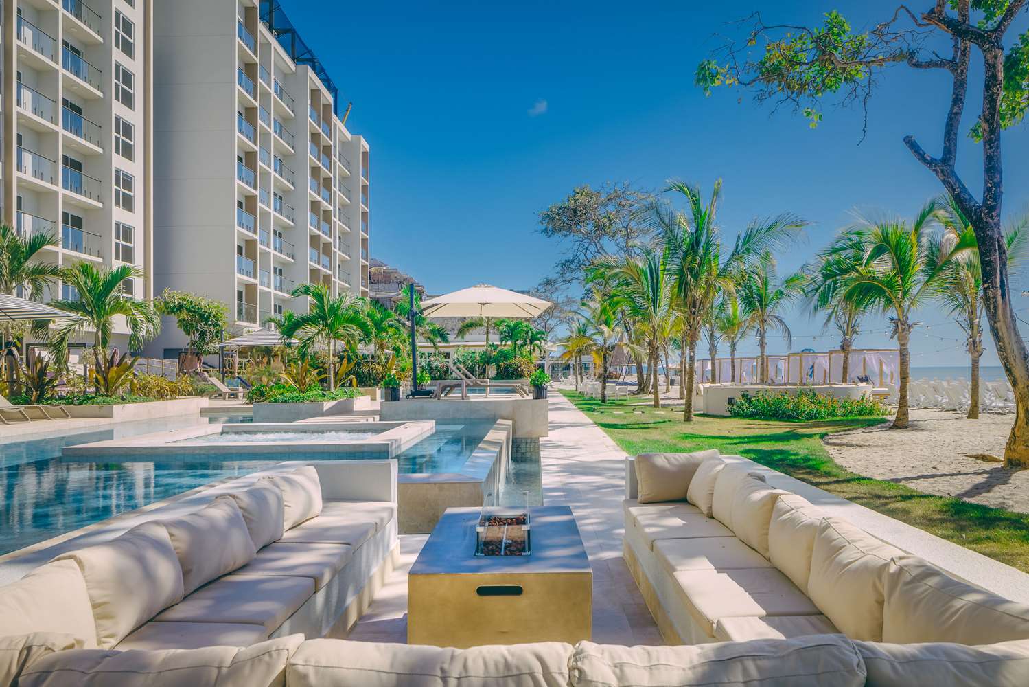 Radisson Riviera Panama 42/48