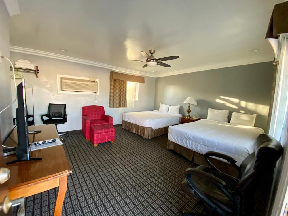 Viking Motel 12/69