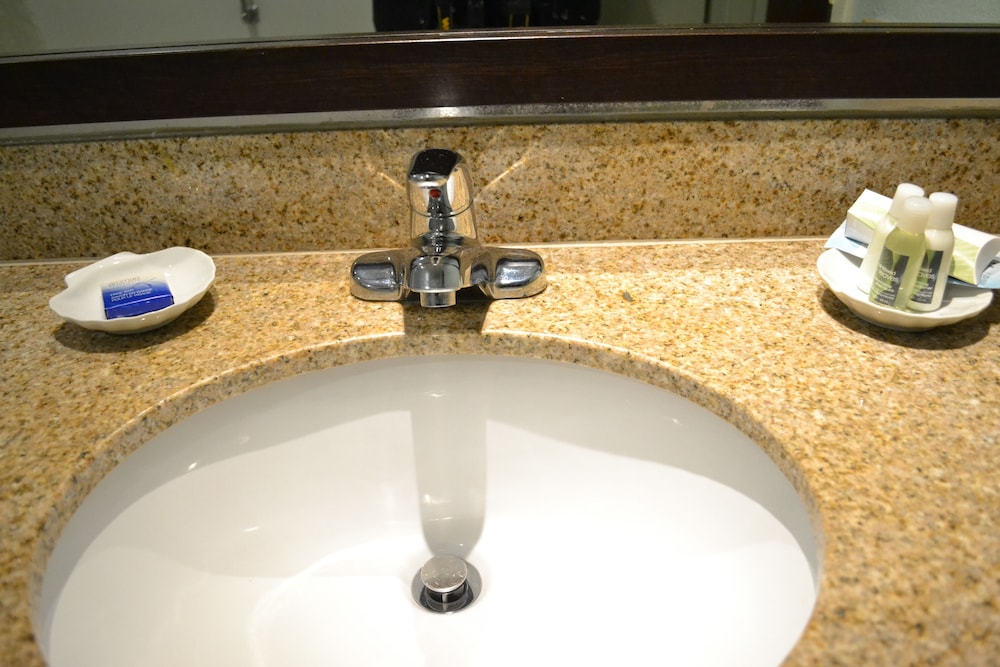 Best Western Plus Myrtle Beach @ Intracoastal 26/38
