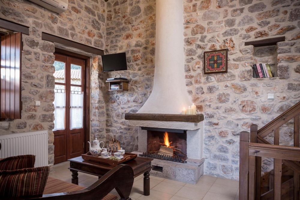 Agroktima Traditional Guesthouse 41/60