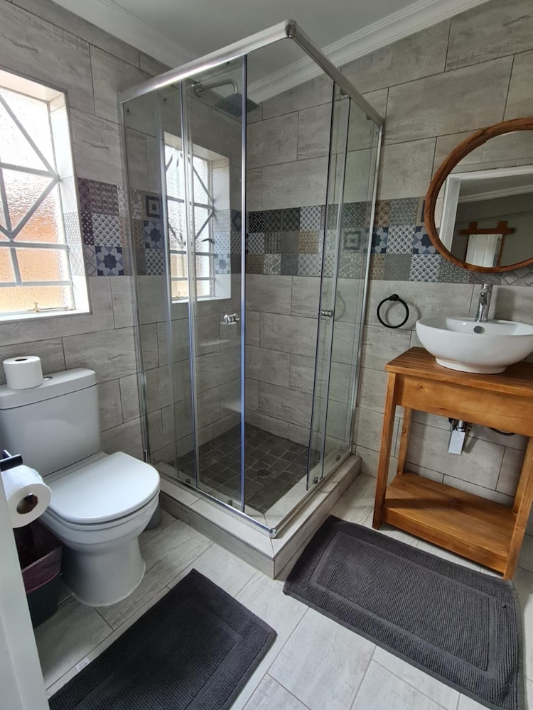 Bo Kamer Guesthouse 48/50