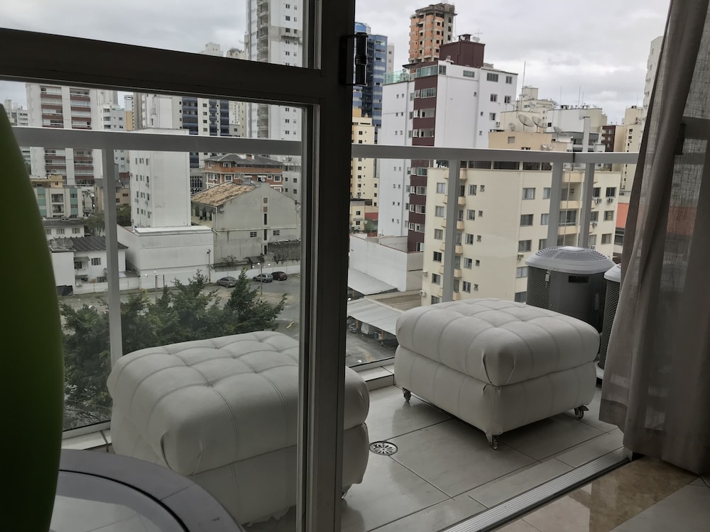 Apartamento Edifício Central 13/42