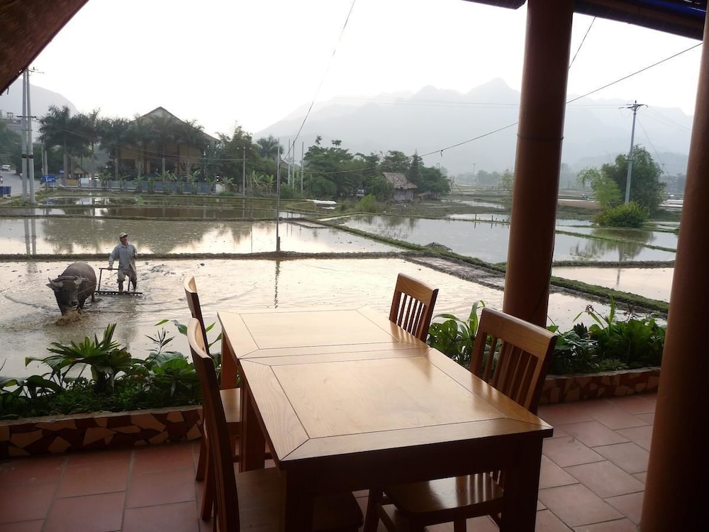 Mai Chau Valley View Hotel 33/48