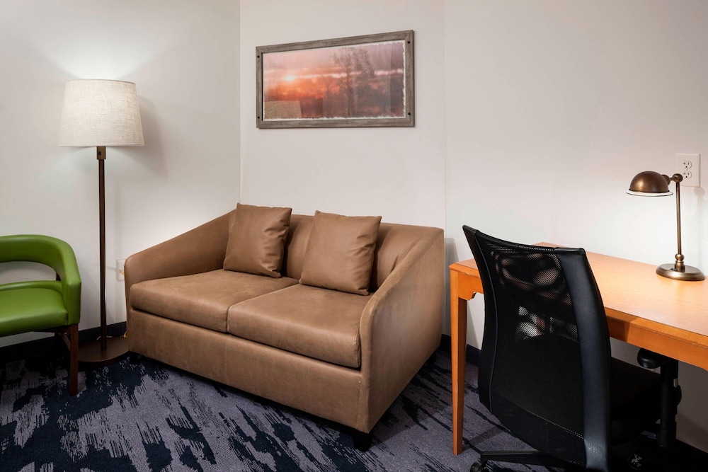 Fairfield Inn Suites Wilmington Wrightsville Beach 22/38