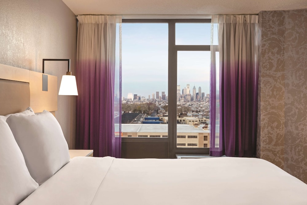 Holiday Inn Philadelphia Arpt-Stadium Area 15/54