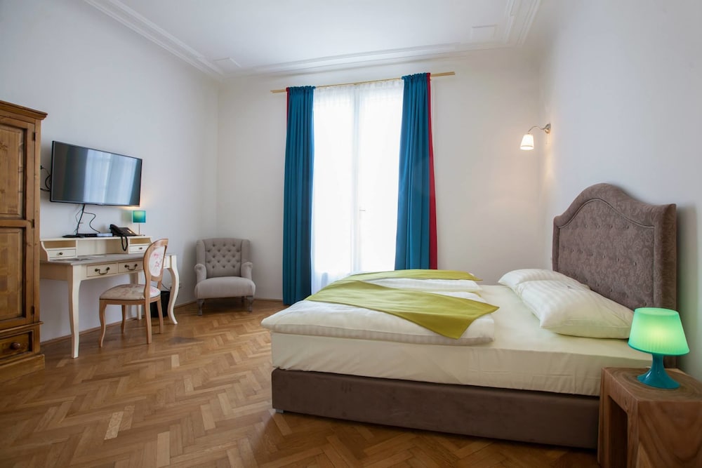 Hotel Pension Museum 21/63