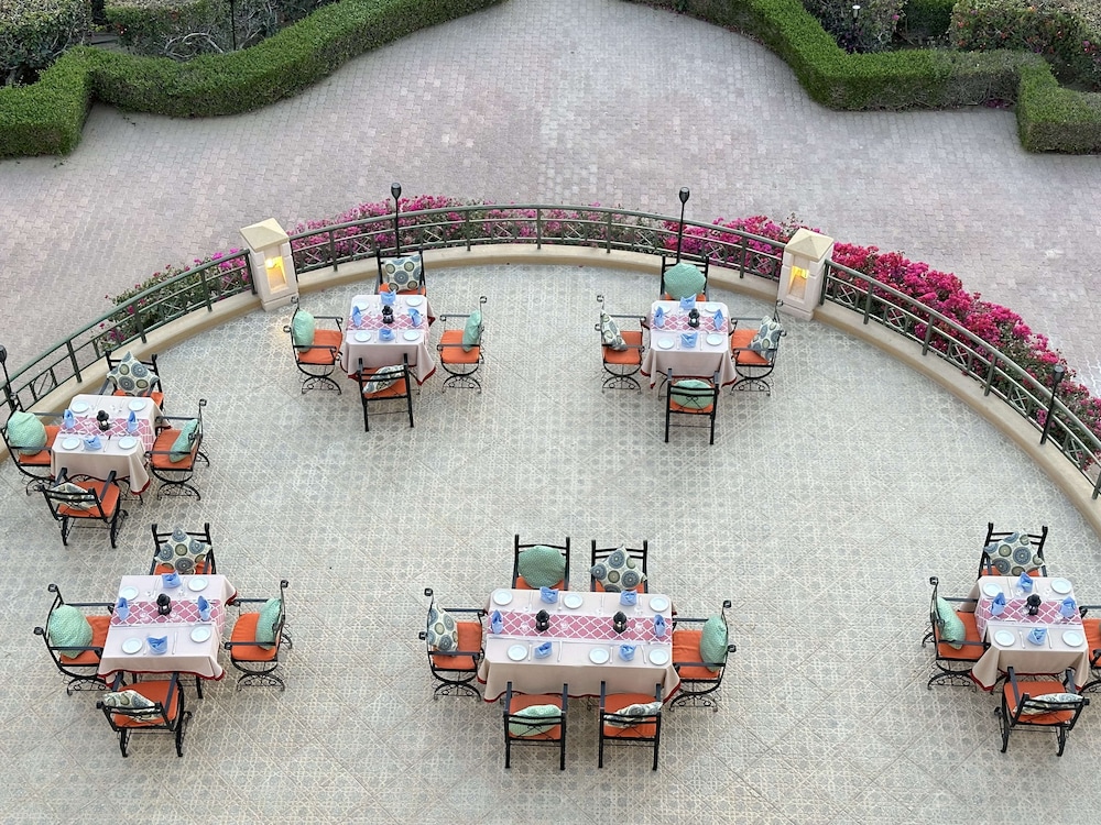 Golden Tulip Nizwa Hotel 60/69