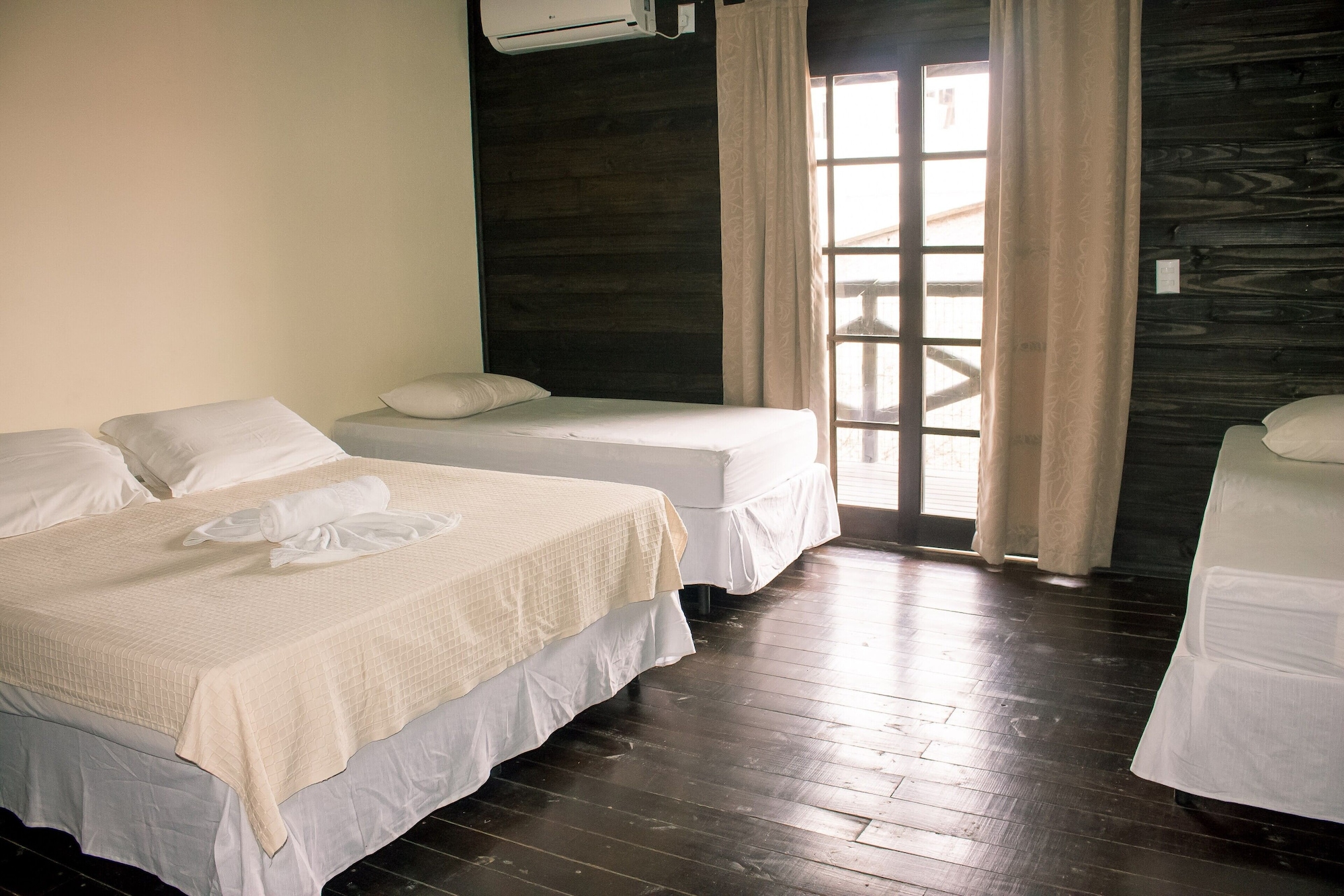 Sol, Standard, Queen and Twin Beds