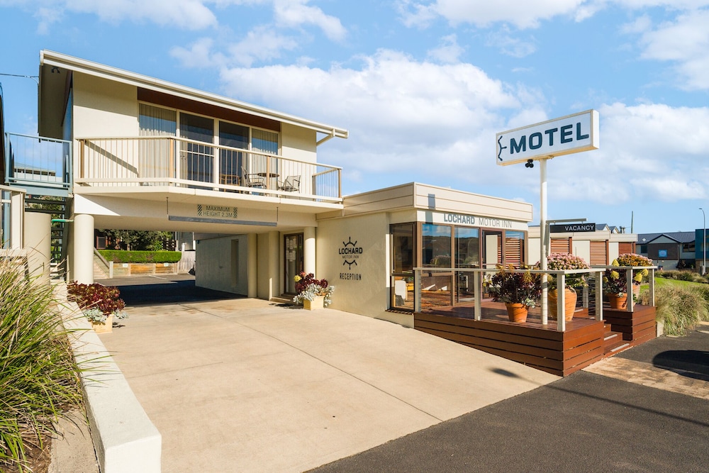 LOCH ARD MOTOR INN 52/63
