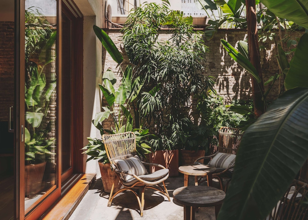Hotel Regina Barcelona 47/50